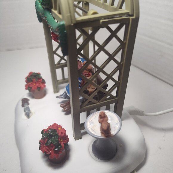 Lemax Swinging Couple Christmas Village Figurine – READ – Doesn’t Work - Picture 7 of 10